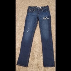 Women's Hollister Jeans Size 28 or 7R Skinny Distressed, 31.5" Measured Inseam